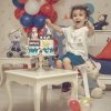 عکاسی تخصصی کودک در مشهد عکاسی تخصصی کودک در مشهد توسط تیم مجرب آرزو کیانی ما در این مجموعه سعی در ارائه بهترین با خدمات با بهترین کیفیت و قیمت مناسب را به شما عزیزان داریم . نمونه عکس های مارا در گالری قرار گرفته در این صفحه میتوانید مشاهده بنمایید . ما برای شما تیمی مجرب با بهترین تجهیزات آماده کرده ایم تا بتوانیم لحظات ناب کودکانتان را برای شما ماندگار کنیم . روزهای کودکی عزیزان مان بسیار سریع طی میگردد و بهتر است قبل از اینکه این روز های زیبا به پایان برسد ما را در ثبت این لحظات ناب همراه خودتان بنمایید . تمامی ما میدانی مدر این روزگار تکنولوژی برای ثبت لحظاتمان با انواع روش های مختلفی به کمکمان آمده است . و خودتان هم میتوانید که با تلفن همراه در دستتان عکس هایی را ثبت نمایید . ولی با توجه به زمانی که ما به تحصیل و افزایش مهارت و تخصص در این زمینه گزاشته ایم و تجاربی که کسب کرده ایم میتوانیم این لحظات را با کیفیت کمی بهتر و صمیمی تر از شما عزیزان ثبت کنیم . همانطور که در گذشته احتمالا شنیده اید میگفتند که کمرنگ ترین خودکار ها از قوی تری نحافظه هخا ماندگار ترند و ما برای یاداوری به شما میگوییم که عکس های چاپ شده شما از عکس های داخل سیستم و گوشی هایتان حتما و قطعا برایتان ماندگار تر خواهند بود . ما در تخصصی ترین دوره ها آموزش دیده ایم تا برای شما عزیزان لحظه های خوب را به بهترین نحو ثبت کنیم و از همه مهمتر آرامش و سلامت نوزادان و کودکان شمارا در حین عکاسی به خطر نیاندازیم . مجموعه ی ما که بصورت تخصصی در زمینه عکاسی در مشهد فعالیت خودش را از 10 سال پیش تا کنون آغاز کرده است که سابقه همکاری با برند های مختلف را نیز داشته ایم اکنون برای ثبت لحظات شما توسط عکاسانمان بهترین شرایط را فراهم کرده ایم .
